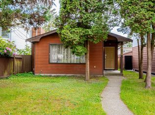 1828 Prairie Ave, Pt Coquitlam, BC V3B1V3