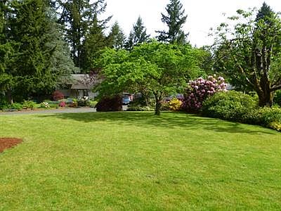 2nd image of 3811 Park Dr SW