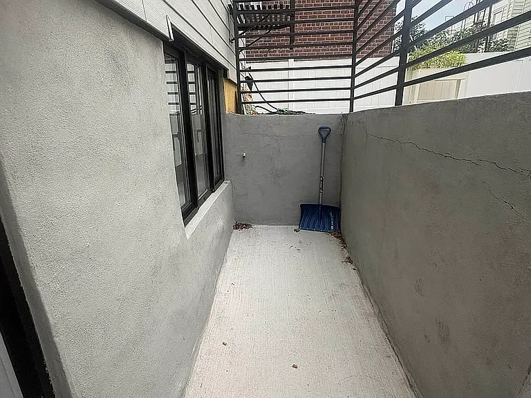 23-60 33rd St #1 — Photo 34