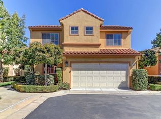 40 La Ronda, Irvine, CA 92606