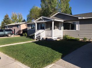340 Anvil Dr, Green River, WY 82935