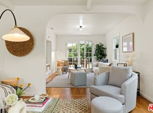 210 Rennie Ave, Venice, CA 90291