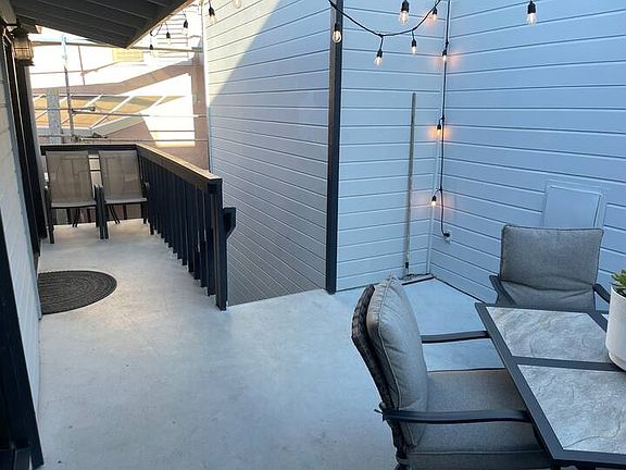 5th image of 719 Marigold Ave #2