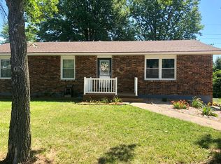 170 Pioneer Trl, Hannibal, MO 63401