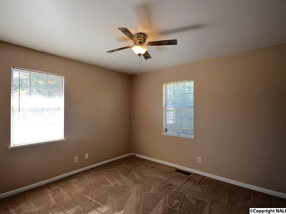 4th image of 3604 Cerro Vista St SW