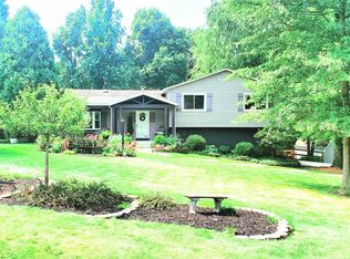 398 Apple Blossom Rd SW, Pataskala, OH 43062