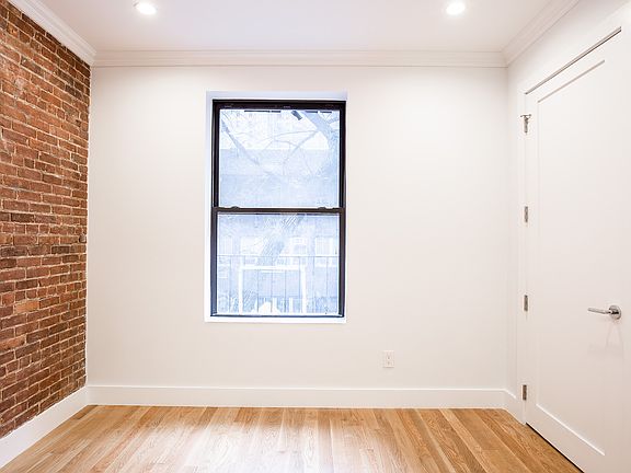 3rd image of 234 E 24th St APT 2RE