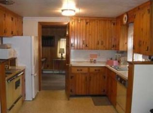 853 Thomas St, State College, PA