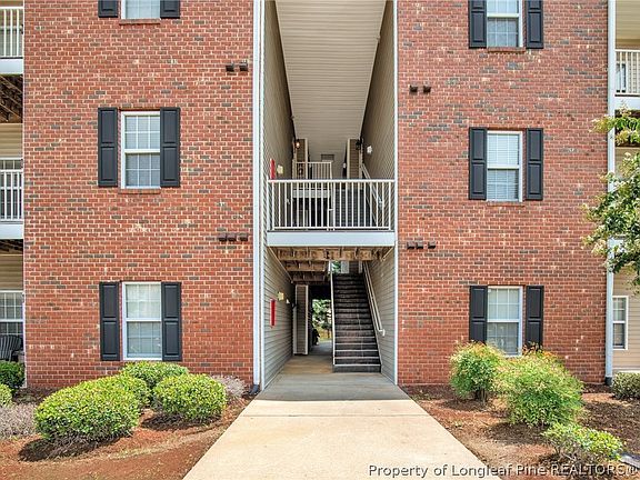 4th image of 625 Marsh Tree Ln #104