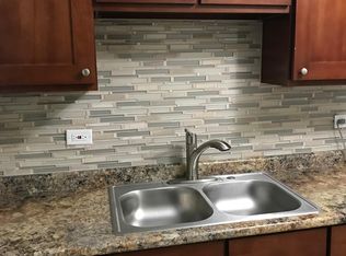 1711 W Chariot Ct APT 1A, Mount Prospect, IL 60056