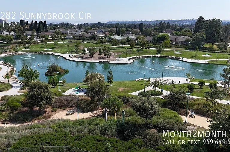 24282 Sunnybrook Cir — Photo 33
