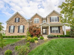 6998 Stoney Ridge Dr, Columbus, IN 47201