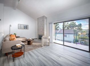 7325 Alicante Rd APT A, Carlsbad, CA 92009