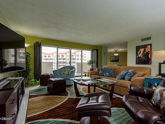 4th image of 1 John Anderson Dr APT 609