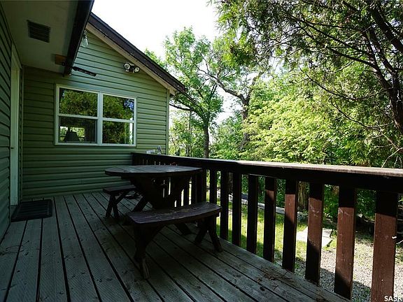 4th image of 591 Nicoll Ave #589