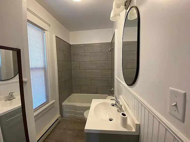 1618 Maple St #1 — Photo 8