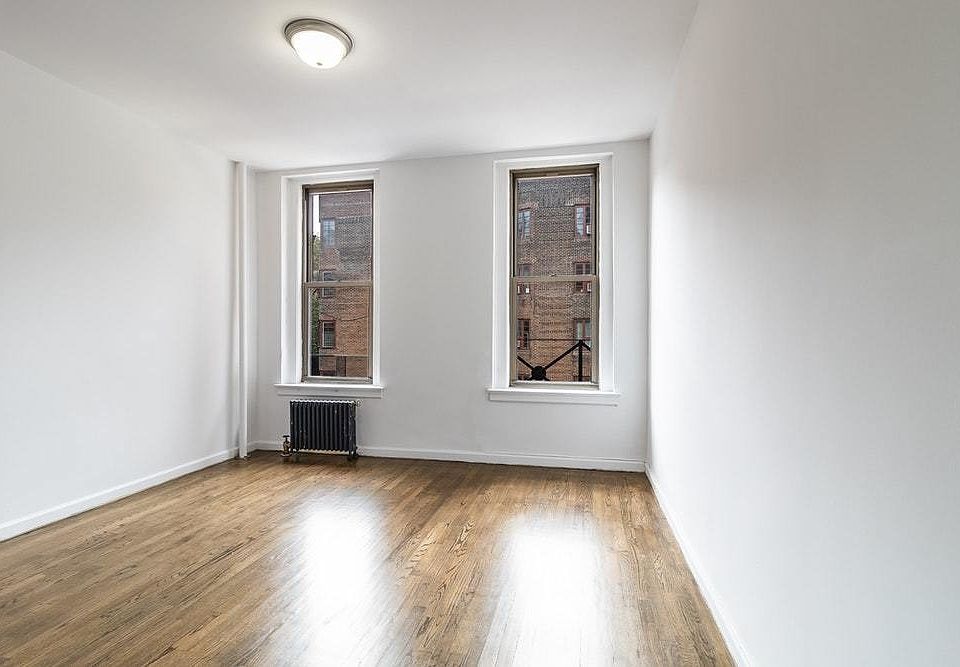 1st image of 234 W 13th St #5E