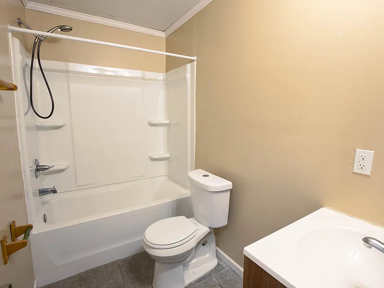 5768 Aftonshire Dr — Photo 9