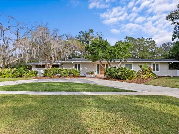 12915 Golf Crest Ter, Tampa, FL 33618