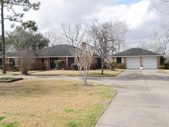 3rd image of 5011 Diamond Springs Dr