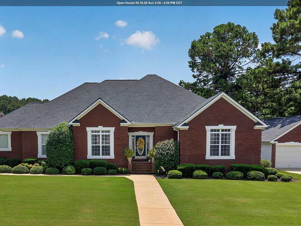 1st image of 700 Hunter Ln SW