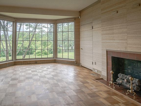 4th image of 778 Girard Park Dr