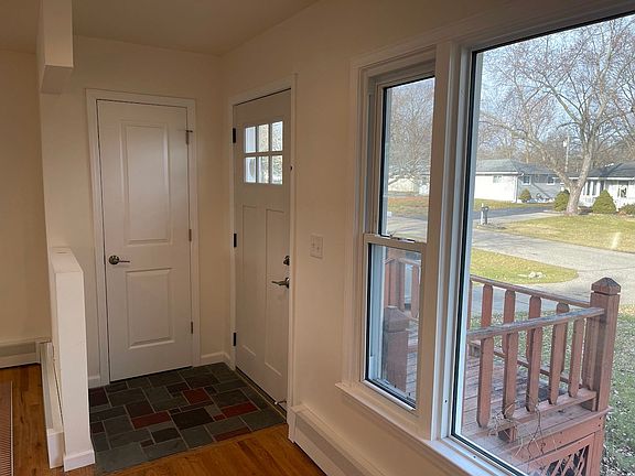 2nd image of 4045 Kempf St
