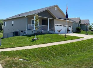 1239 Tuscany Dr SE, Altoona, IA 50009