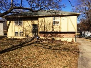 138 E 132nd St, Kansas City, MO 64145