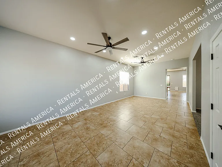 9447 E Natal Ave — Photo 5