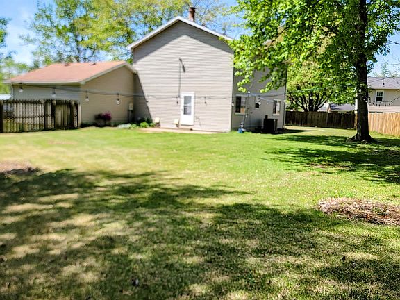 2nd image of 3104 Lake Valley Ct