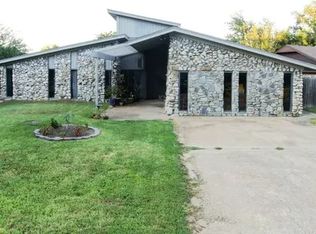 805 Hardy Springs Cir, McAlester, OK 74501