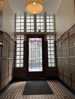 Rented by Batra Group Inc | media 10