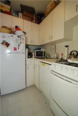 Rented by Buchbinder & Warren | media 21