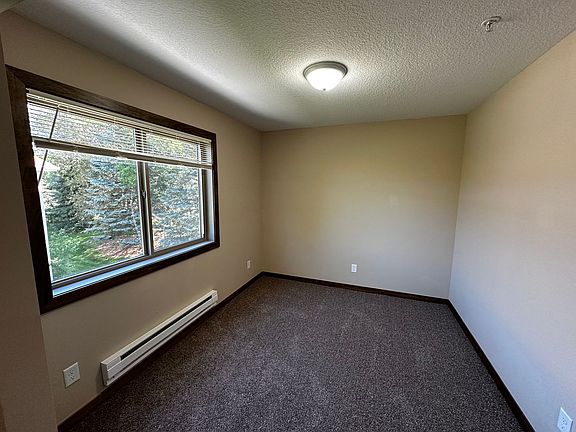 3rd image of 1009 3rd Ave NE #206