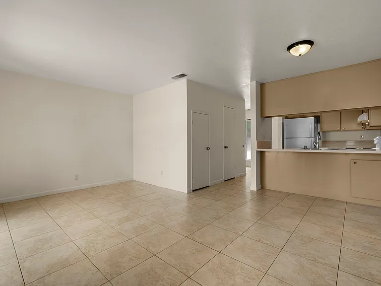 5607 Walnut Ave #9 — Photo 17