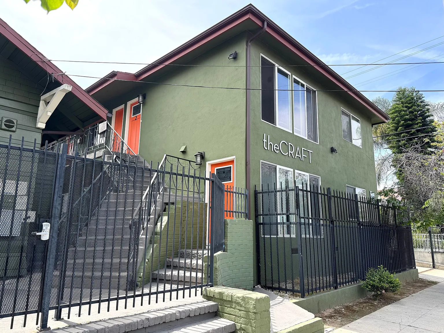3bed2bath Apartment Located Near USC — Photo 3