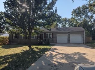 6604 Ralston Ave, Raytown, MO 64133