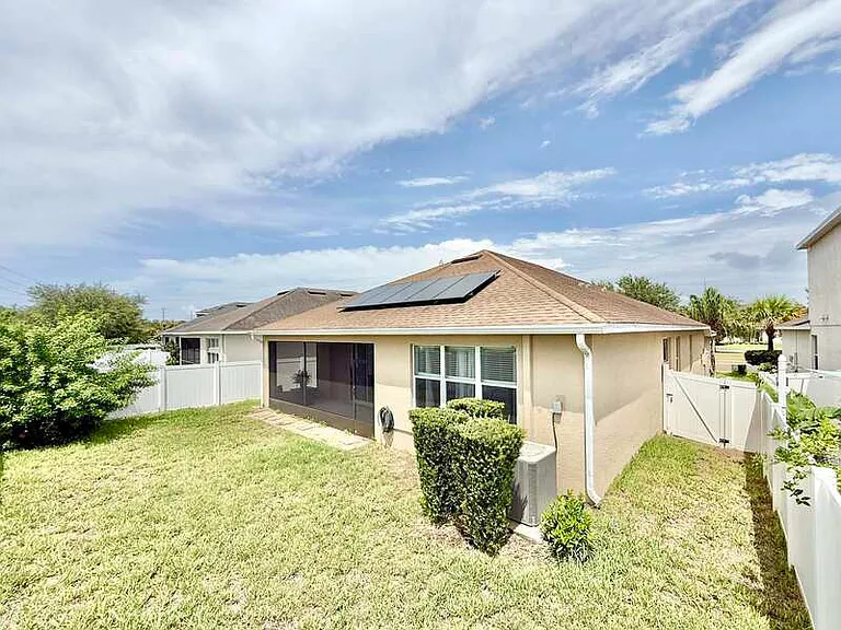 8222 Willow Beach Dr — Photo 21