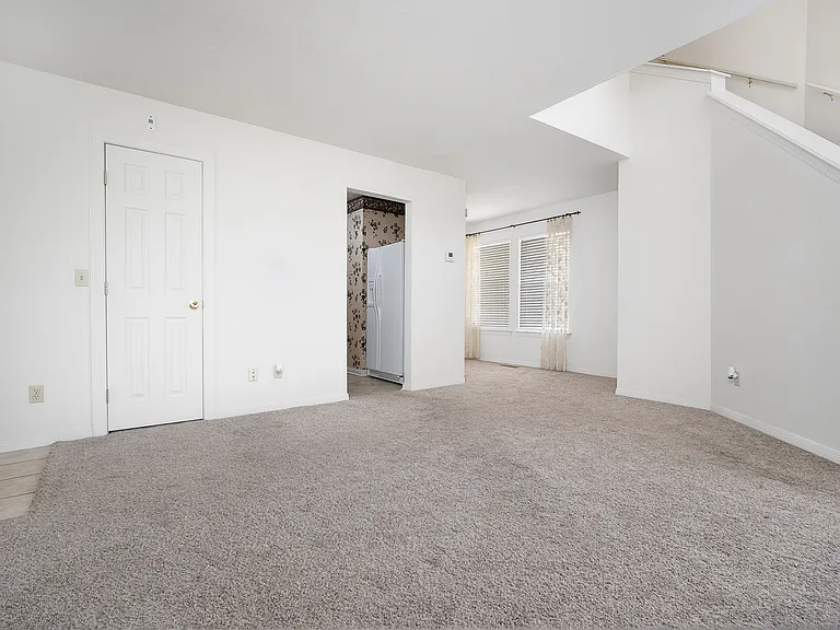 336 Lariat Cir — Photo 22