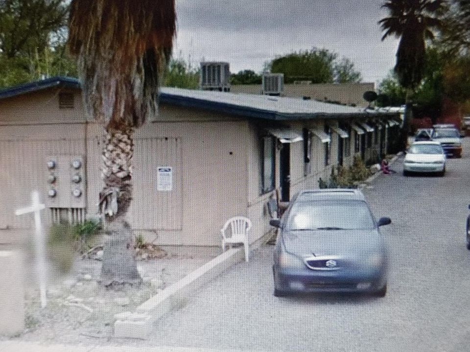 1st image of 3620 E Monte Vista Dr