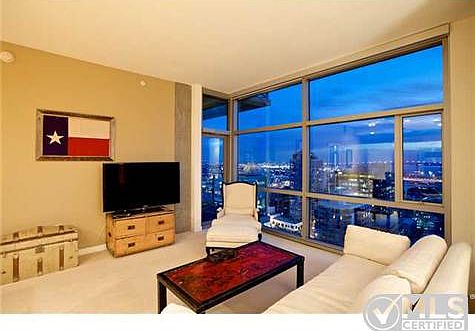 3rd image of 800 The Mark Ln Unit 2406