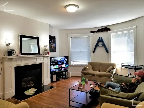 5 Saint Lukes Rd #8, Allston, MA 02134