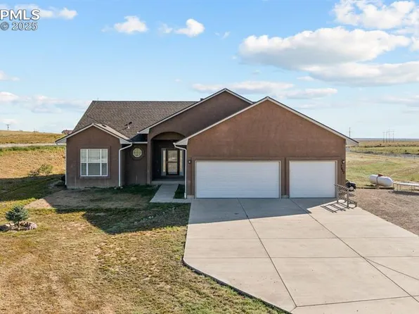 7653 Chewy Ct, Fountain, CO 80817