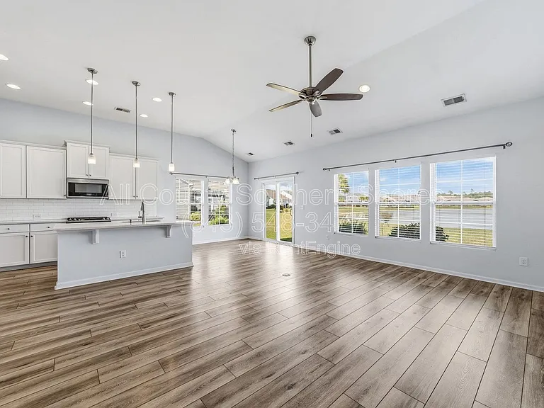 877 Devon Estate Ave — Photo 15