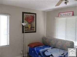 10 Paradise Vly N, Carson, CA 90745