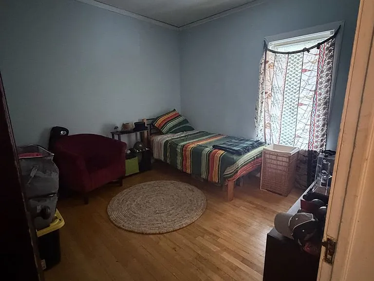 2411-13 N Cramer St — Photo 10