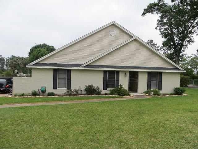 1st image of 8265 Laurie Ln