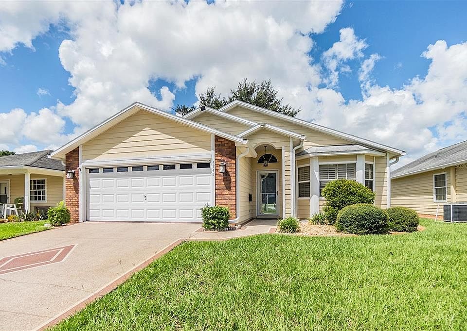 1st image of 5745 Yorkshire Dr