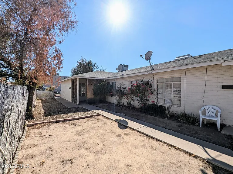 1314 W Whitton Ave — Photo 37